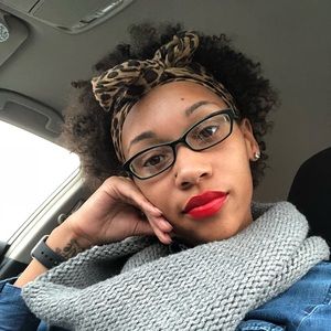 Meet your Posher, Katrina